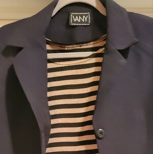 Vintage Ladies Black jacket with 3/4 sleeve.  Tank included.  Size M